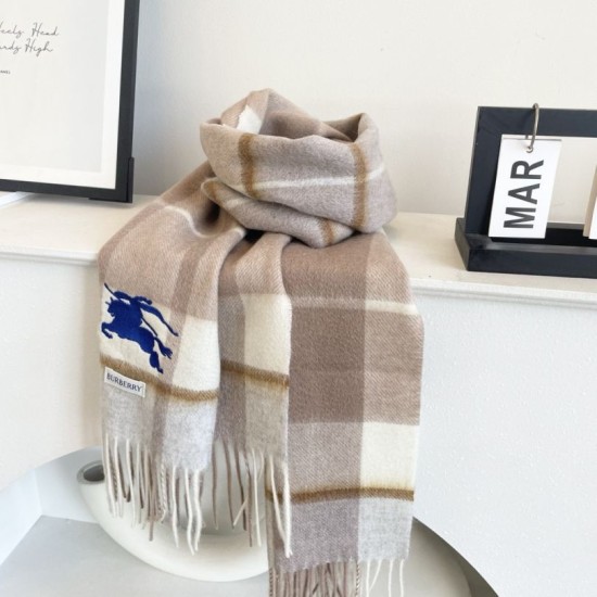 Replica di lusso Sciarpa Cashmere Burberry Equestrian Knight Check 32 x 180 beige Imitazioni Cloni Sciarpa Cashmere Burberry Equestrian Knight Check 32 x 180 beige firmate