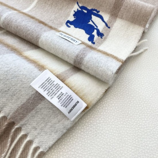 Replica di lusso Sciarpa Cashmere Burberry Equestrian Knight Check 32 x 180 beige Imitazioni Cloni Sciarpa Cashmere Burberry Equestrian Knight Check 32 x 180 beige firmate