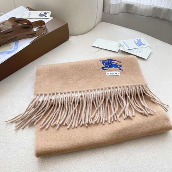 Replica di lusso Sciarpa reversibile cashmere classico Burberry 32 x 180 Marrone/grigio Imitazioni Cloni Sciarpa reversibile cashmere classico Burberry 32 x 180 Marrone/grigio firmate