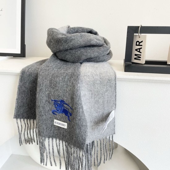 Replica di lusso Sciarpa reversibile cashmere classico Burberry 32 x 180 Grigio Imitazioni Cloni Sciarpa reversibile cashmere classico Burberry 32 x 180 Grigio firmate