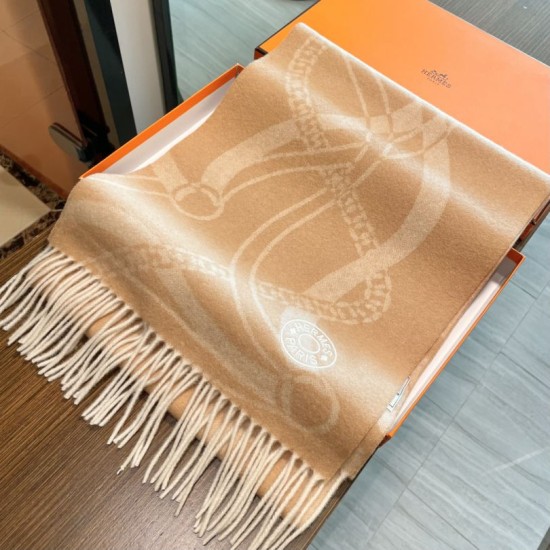 Replica di lusso Alta gamma Sciarpa Hermès in stile Brides de Gala Désored 32 x 180 tortora/beige Imitazioni Cloni Alta gamma replica Sciarpa Hermès in stile Brides de Gala Désored 32 x 180 tortora/beige firmate