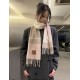 Replica di lusso Sciarpa Loewe double-face cashmere con motivo a scacchi 30 x 180 Rosa Imitazioni Cloni Sciarpa Loewe double-face cashmere con motivo a scacchi 30 x 180 Rosa firmate