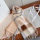 Replica di lusso Sciarpa Loewe double-face cashmere con motivo a scacchi 30 x 180 Rosa Imitazioni Cloni Sciarpa Loewe double-face cashmere con motivo a scacchi 30 x 180 Rosa firmate