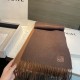 Replica di lusso Sciarpa reversibile cashmere Loewe 30 x 180 Marrone Imitazioni Cloni Sciarpa reversibile cashmere Loewe 30 x 180 Marrone firmate