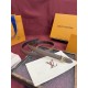 Replica di lusso Cintura Reversibile Louis Vuitton Flowergram 20mm con fibbia Louis Vuitton argento Grigio Imitazioni Cloni Cintura Reversibile Louis Vuitton Flowergram 20mm con fibbia Louis Vuitton argento Grigio firmate