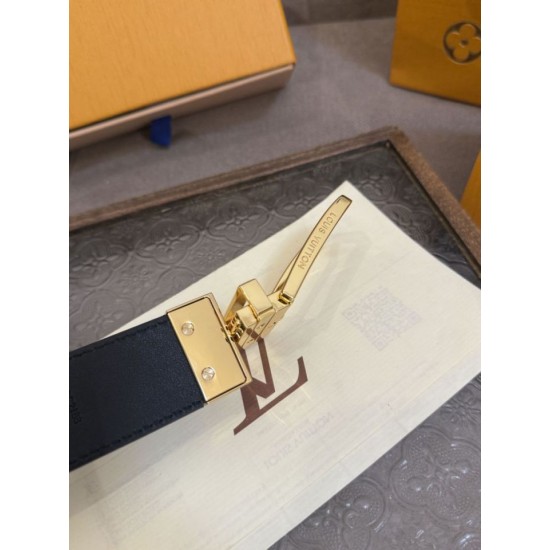 Replica di lusso Cinture reversibile pelle sottile Louis Vuitton da 35mm Nero oro Imitazioni Cloni Cinture reversibile pelle sottile Louis Vuitton da 35mm Nero oro firmate