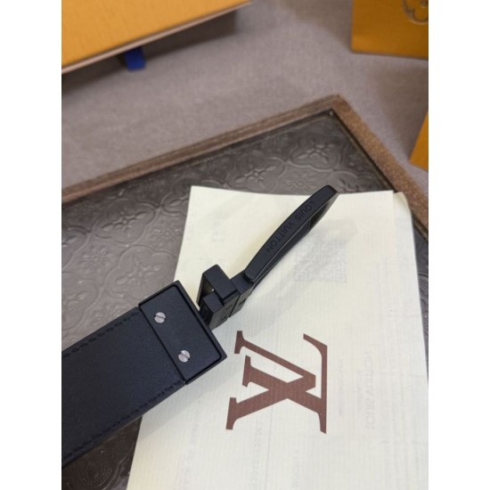 Replica di lusso Borse Cinture reversibile pelle sottile Louis Vuitton da 35mm Nero Imitazioni Replica Borse Cinture reversibile pelle sottile Louis Vuitton da 35mm Nero firmate