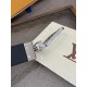 Replica di lusso Cinture reversibile pelle sottile Louis Vuitton da 35mm Nero argento Imitazioni Cloni Cinture reversibile pelle sottile Louis Vuitton da 35mm Nero argento firmate