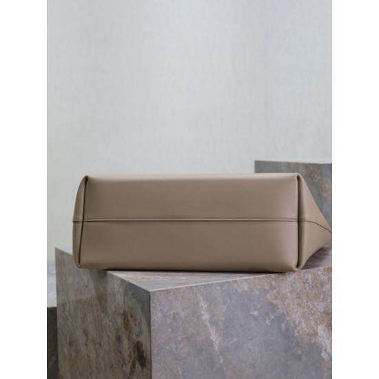 Replica di lusso Borse Tote shopping YSL Saint Laurent East/West albicocca Imitazioni Cloni Borse Tote shopping YSL Saint Laurent East/West albicocca firmate