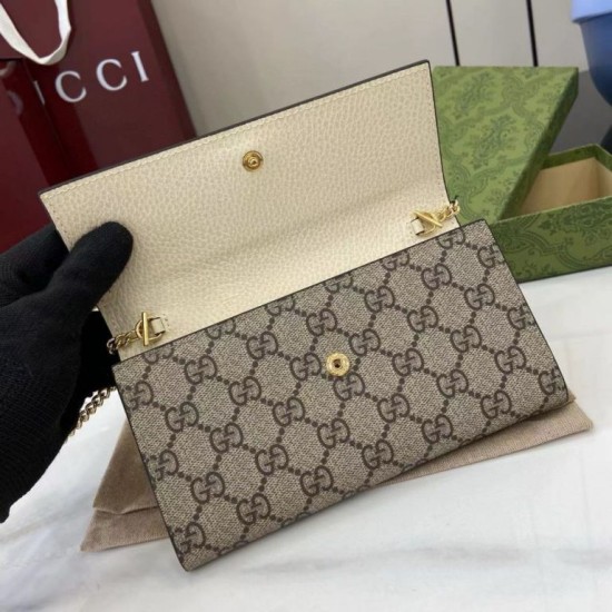 Replica di lusso Portafoglio Gucci GG Marmont bicolore con catena 546585 marrone/Bianco Imitazioni Cloni Portafoglio Gucci GG Marmont bicolore con catena 546585 marrone/Bianco firmate