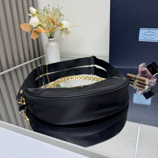 Replica di lusso Borsa a tracolla Prada Re-Nylon Demi-Lune 1BH222 nera Imitazioni Replica Perfetta Borsa a tracolla Prada Re-Nylon Demi-Lune 1BH222 nera firmate
