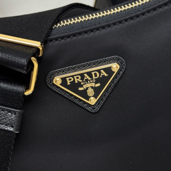 Replica di lusso Borsa a tracolla Prada Re-Nylon Demi-Lune 1BH222 nera Imitazioni Replica Perfetta Borsa a tracolla Prada Re-Nylon Demi-Lune 1BH222 nera firmate