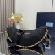 Replica di lusso Borsa a tracolla Prada Re-Nylon Demi-Lune 1BH222 nera Imitazioni Replica Perfetta Borsa a tracolla Prada Re-Nylon Demi-Lune 1BH222 nera firmate