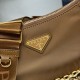 Replica di lusso Borsa a tracolla Prada Re-Nylon Demi-Lune 1BH222 marrone Imitazioni Cloni Borsa a tracolla Prada Re-Nylon Demi-Lune 1BH222 marrone firmate