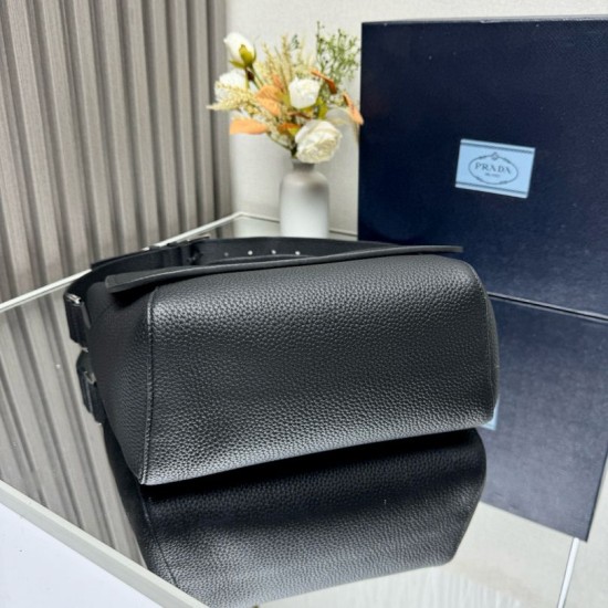 Replica di lusso Borsa a tracolla Prada messenger 2VD069 Nero Imitazioni Cloni Borsa a tracolla Prada messenger 2VD069 Nero firmate