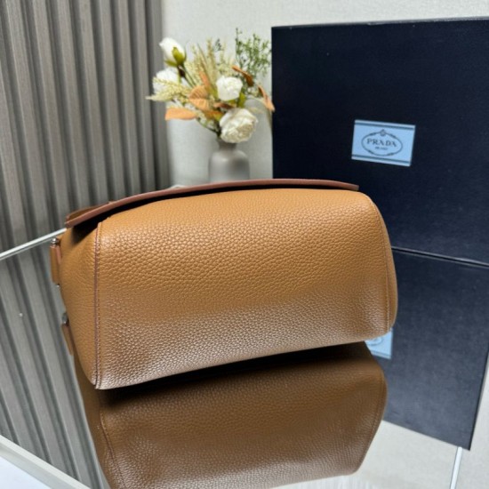 Replica di lusso Borse Alta Qualità a tracolla Prada messenger 2VD069 marrone Imitazioni Cloni Borse Replica Alta Qualità a tracolla Prada messenger 2VD069 marrone firmate