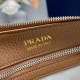 Replica di lusso Borse fedele Prada messenger 2VH178 Marrone Imitazioni Cloni Borse Replica fedele Prada messenger 2VH178 Marrone firmate