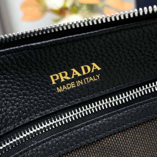 Replica di lusso Borse fedele Prada messenger 2VH178 Nero Imitazioni Cloni Borse Replica fedele Prada messenger 2VH178 Nero firmate