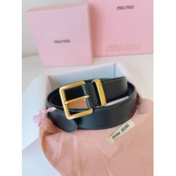 Pari Cintura con fibbia color oro Miu Miu 35mm Nero