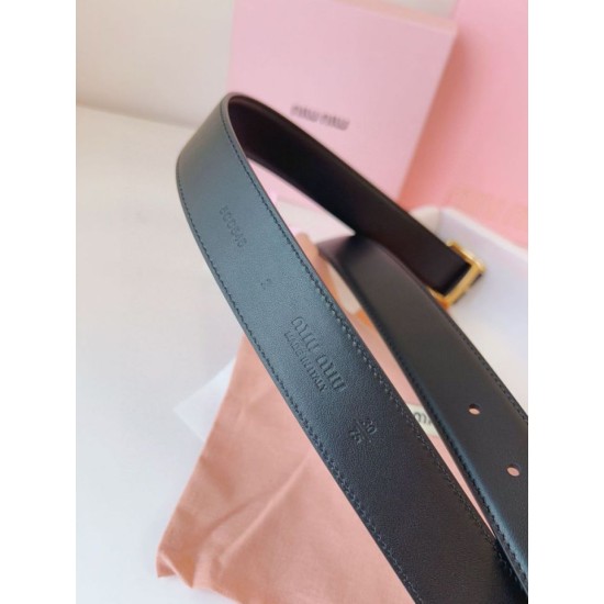 Replica di lusso Pari Cintura con fibbia color oro Miu Miu 35mm Nero Imitazioni Cloni Pari replica Cintura con fibbia color oro Miu Miu 35mm Nero firmate
