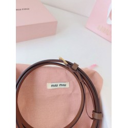 Cintura con fibbia color oro Miu Miu 15mm marrone Cintura con fibbia color oro Miu Miu 15mm marrone
