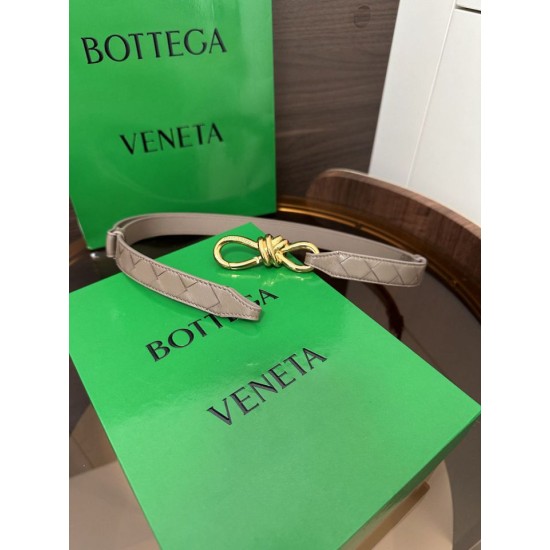 Replica di lusso Pari Cintura BV Andiamo Intrecciato Nappa albicocca Imitazioni Cloni Pari replica Cintura BV Andiamo Intrecciato Nappa albicocca firmate