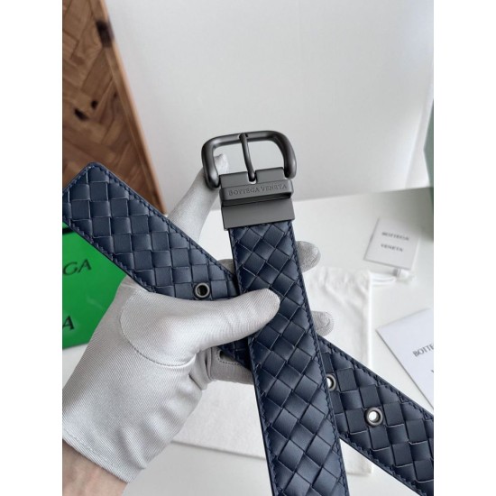 Cloni Cintura reversibile da uomo Bottega Veneta Intreccio Blu firmate