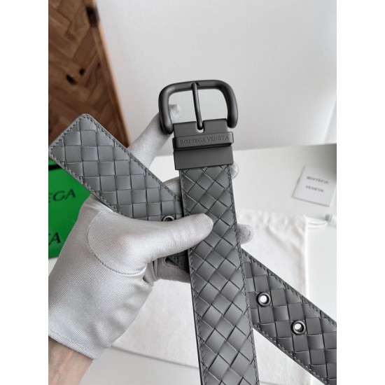 Replica di lusso Alta gamma Cintura reversibile da uomo Bottega Veneta Intreccio Grigio Imitazioni Cloni Alta gamma replica Cintura reversibile da uomo Bottega Veneta Intreccio Grigio firmate