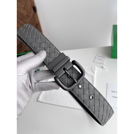 Replica di lusso Alta gamma Cintura reversibile da uomo Bottega Veneta Intreccio Grigio Imitazioni Cloni Alta gamma replica Cintura reversibile da uomo Bottega Veneta Intreccio Grigio firmate