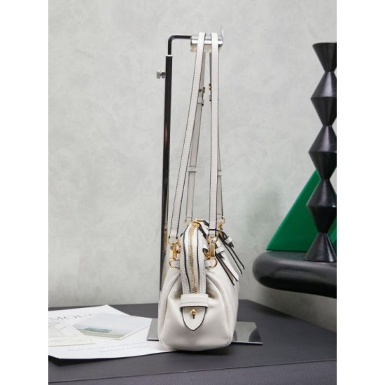 Replica di lusso Pochette Miu Miu Honey Caprice con stampa a conchiglia 5BF131 Bianco Imitazioni Cloni Pochette Miu Miu Honey Caprice con stampa a conchiglia 5BF131 Bianco firmate
