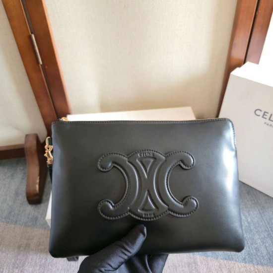 Replica di lusso Piccola pochette Celine con tracolla pelle di vitello liscia Nero Imitazioni Cloni Piccola pochette Celine con tracolla pelle di vitello liscia Nero firmate
