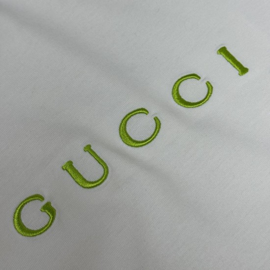 Replica di lusso Maglietta girocollo Gucci unisex nera/albicocca 01 Imitazioni Cloni Maglietta girocollo Gucci unisex nera/albicocca 01 firmate