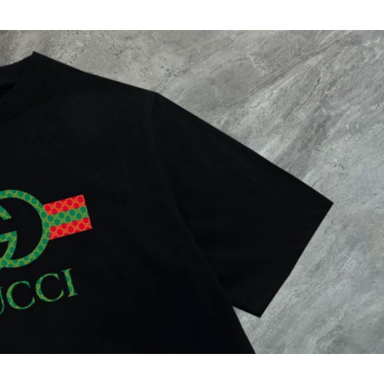 Replica di lusso Maglietta girocollo Gucci unisex nera/albicocca 05 Imitazioni Cloni Maglietta girocollo Gucci unisex nera/albicocca 05 firmate