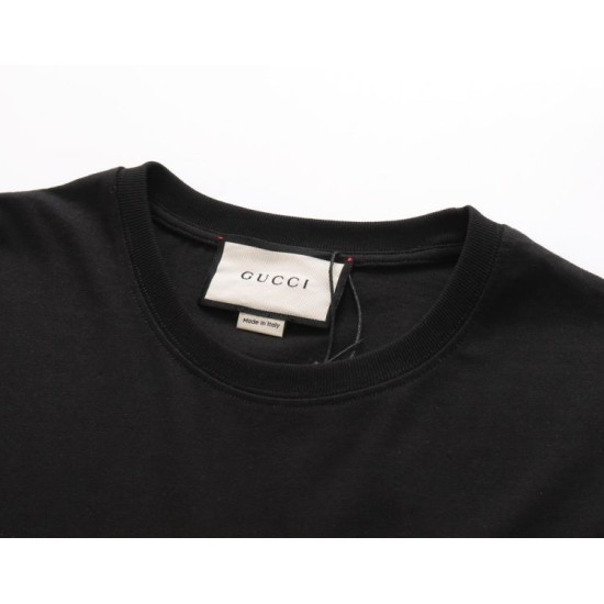 Replica di lusso Maglietta girocollo Gucci unisex nera/albicocca 11 Imitazioni Cloni Maglietta girocollo Gucci unisex nera/albicocca 11 firmate