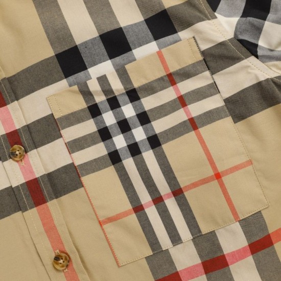 Replica di lusso Camicia Burberry a maniche lunghe con patchwork scozzese Imitazioni Cloni Camicia Burberry a maniche lunghe con patchwork scozzese firmate