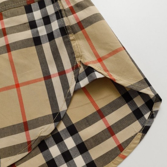 Replica di lusso Camicia Burberry a maniche lunghe con patchwork scozzese Imitazioni Cloni Camicia Burberry a maniche lunghe con patchwork scozzese firmate