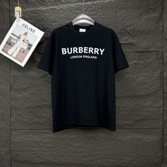 Replica di lusso Burberry T-shirt unisex a maniche corte con logo Imitazioni Cloni Burberry T-shirt unisex a maniche corte con logo firmate