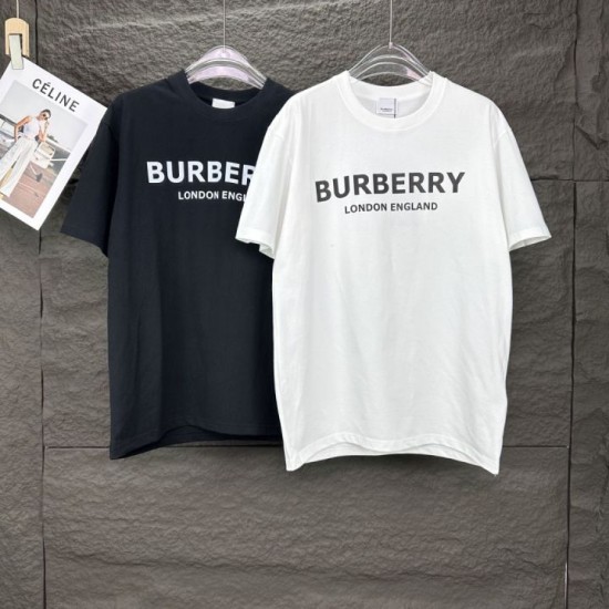 Replica di lusso Burberry T-shirt unisex a maniche corte con logo Imitazioni Cloni Burberry T-shirt unisex a maniche corte con logo firmate