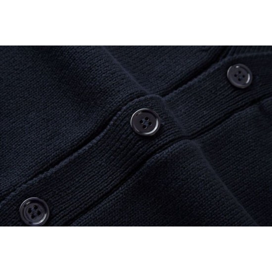 Cloni Cardigan in maglia unisex con ricamo Doppia G Gucci in edizione limitata firmate