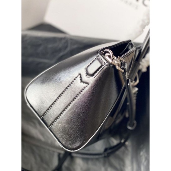 Replica di lusso Borsa Givenchy Mini Antigona Lock 4g nera Imitazioni Cloni Borsa Givenchy Mini Antigona Lock 4g nera firmate