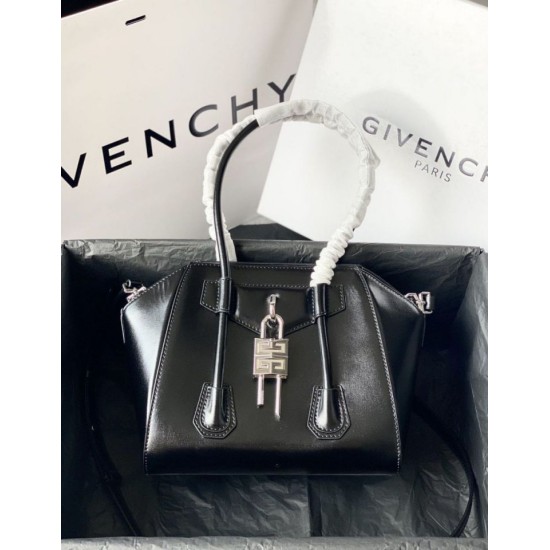 Replica di lusso Borsa Givenchy Mini Antigona Lock 4g nera Imitazioni Cloni Borsa Givenchy Mini Antigona Lock 4g nera firmate