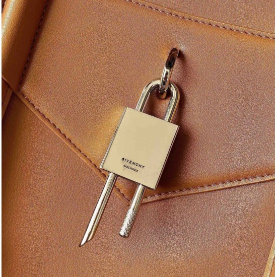 Replica di lusso Borsa Givenchy Antigona media con chiusura morbida marrone Imitazioni Cloni Borsa Givenchy Antigona media con chiusura morbida marrone firmate