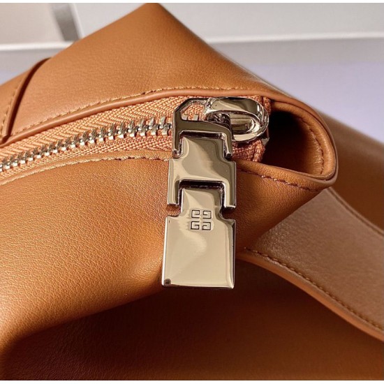 Replica di lusso Borsa Givenchy Antigona media con chiusura morbida marrone Imitazioni Cloni Borsa Givenchy Antigona media con chiusura morbida marrone firmate