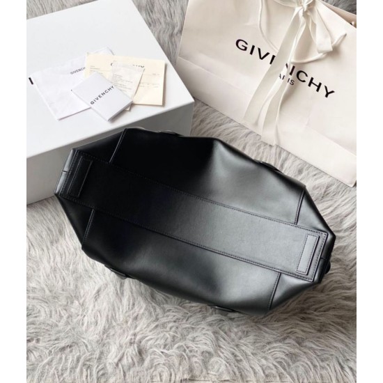 Replica di lusso Borsa Givenchy Antigona media con chiusura morbida Nero Imitazioni Cloni Borsa Givenchy Antigona media con chiusura morbida Nero firmate