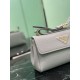 Replica di lusso Borsa a tracolla Prada con patta 1BN022 Nero Imitazioni Cloni Borsa a tracolla Prada con patta 1BN022 Nero firmate