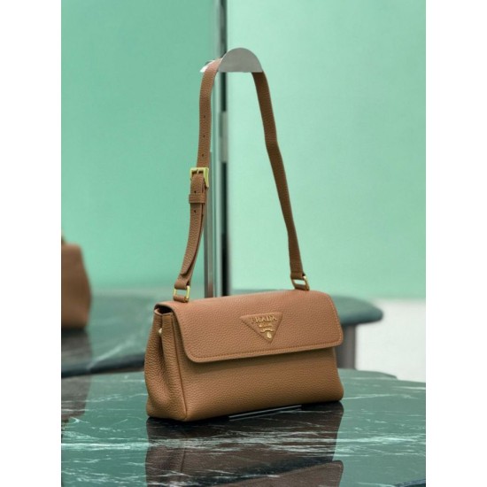Replica di lusso Borsa a tracolla Prada con patta 1BN022 marrone Imitazioni Cloni Borsa a tracolla Prada con patta 1BN022 marrone firmate
