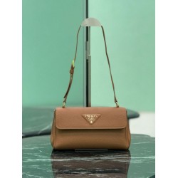 Borsa a tracolla Prada con patta 1BN022 marrone