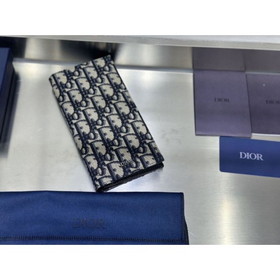Replica di lusso di alta qualità Portafoglio verticale lungo Dior in jacquard obliquo beige/nero Imitazioni Cloni di alta qualità Portafoglio verticale lungo Dior in jacquard obliquo beige/nero firmate