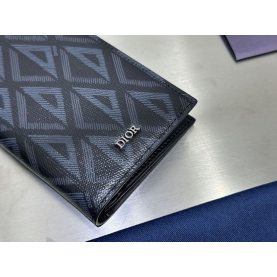 Replica di lusso Portafoglio lungo verticale da uomo Dior con motivo a diamante CD Imitazioni Cloni Portafoglio lungo verticale da uomo Dior con motivo a diamante CD firmate