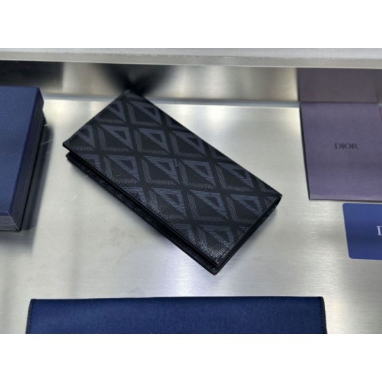 Replica di lusso Portafoglio lungo verticale da uomo Dior con motivo a diamante CD Imitazioni Cloni Portafoglio lungo verticale da uomo Dior con motivo a diamante CD firmate
